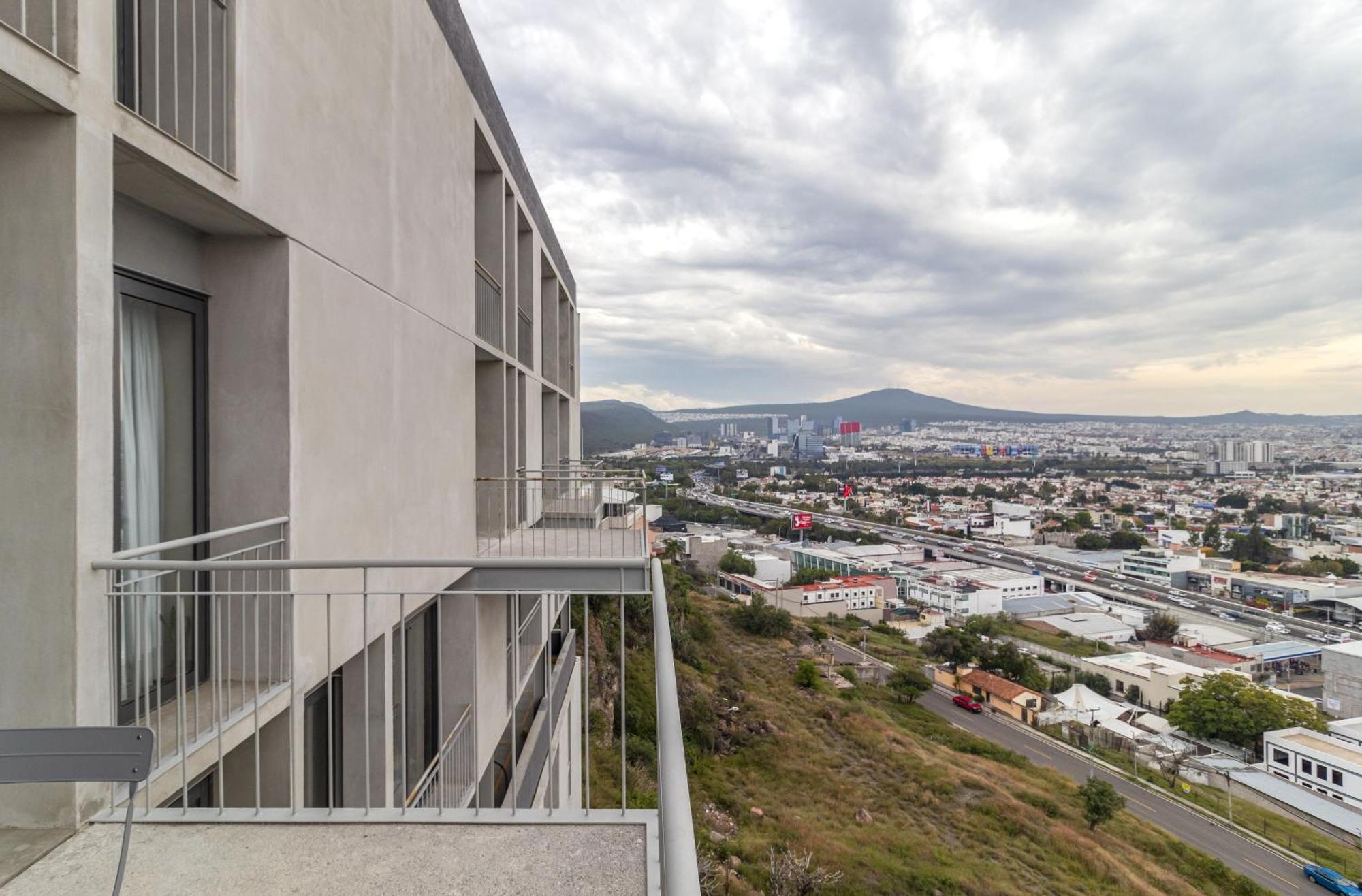 Departamentos Y Suites Indigo Queretaro Luaran gambar