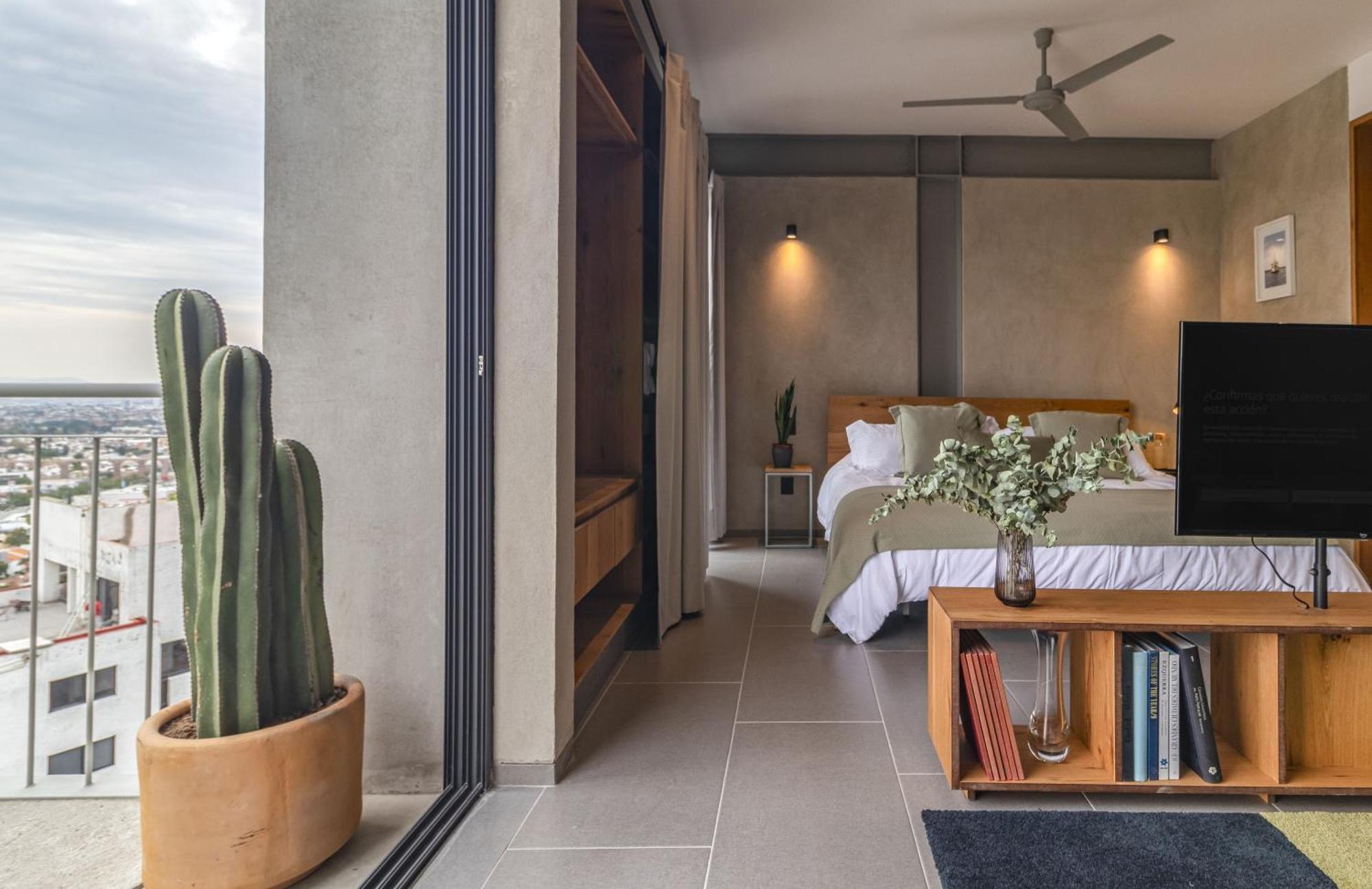 Departamentos Y Suites Indigo Queretaro Luaran gambar