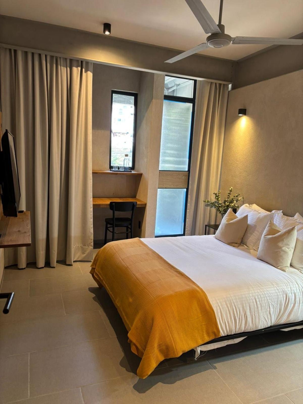Departamentos Y Suites Indigo Queretaro Luaran gambar